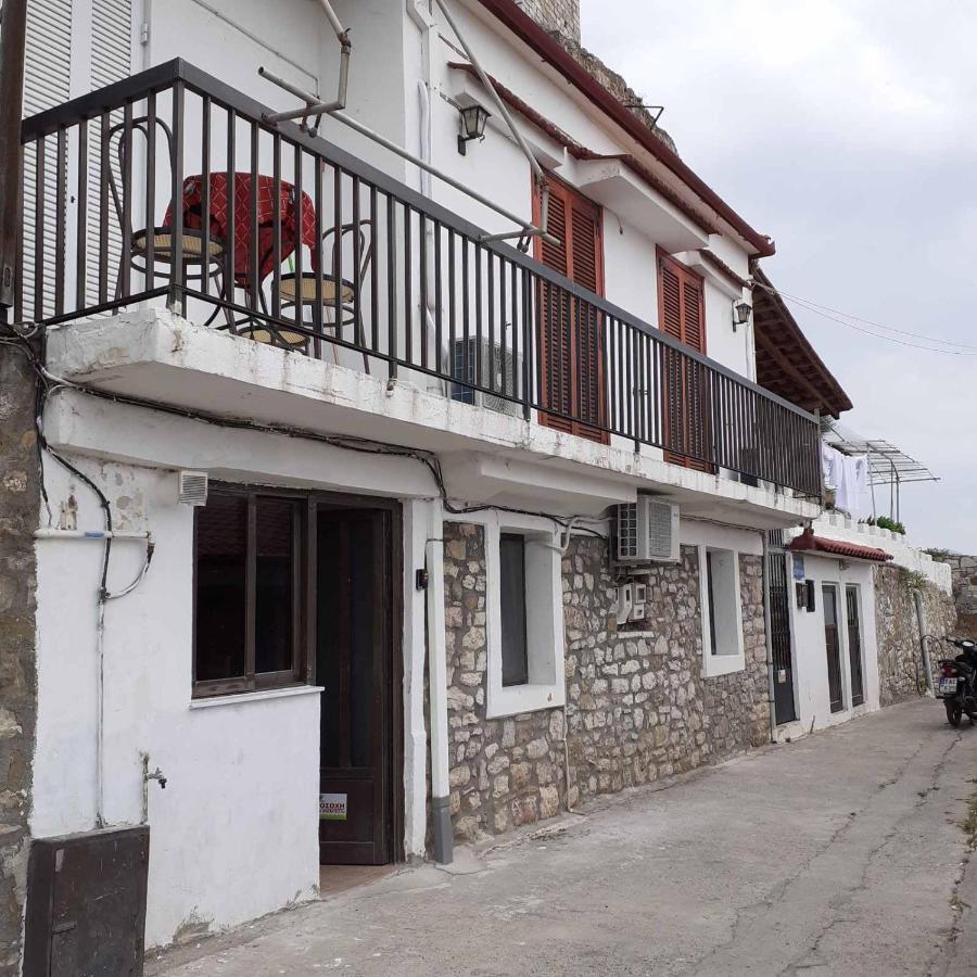Stone Clock'S House Daire Nafpaktos Dış mekan fotoğraf